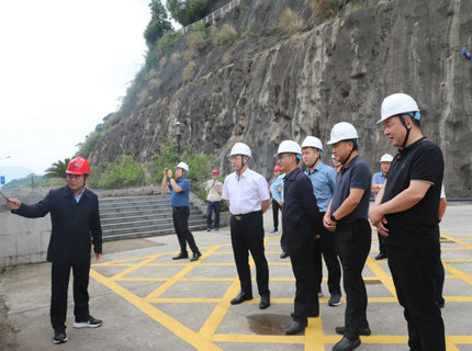 郭碧勛檢查皂市水庫防汛備汛工作